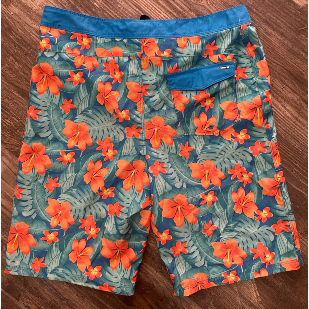 Men’s Hurley bathing suit